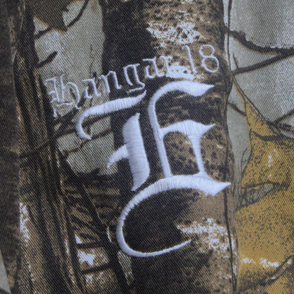 Hangar 18 (E)